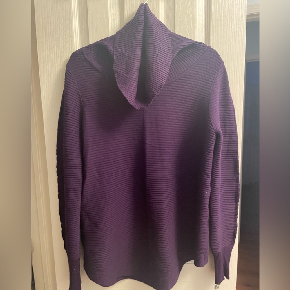 Purple loose turtleneck sweater, never used